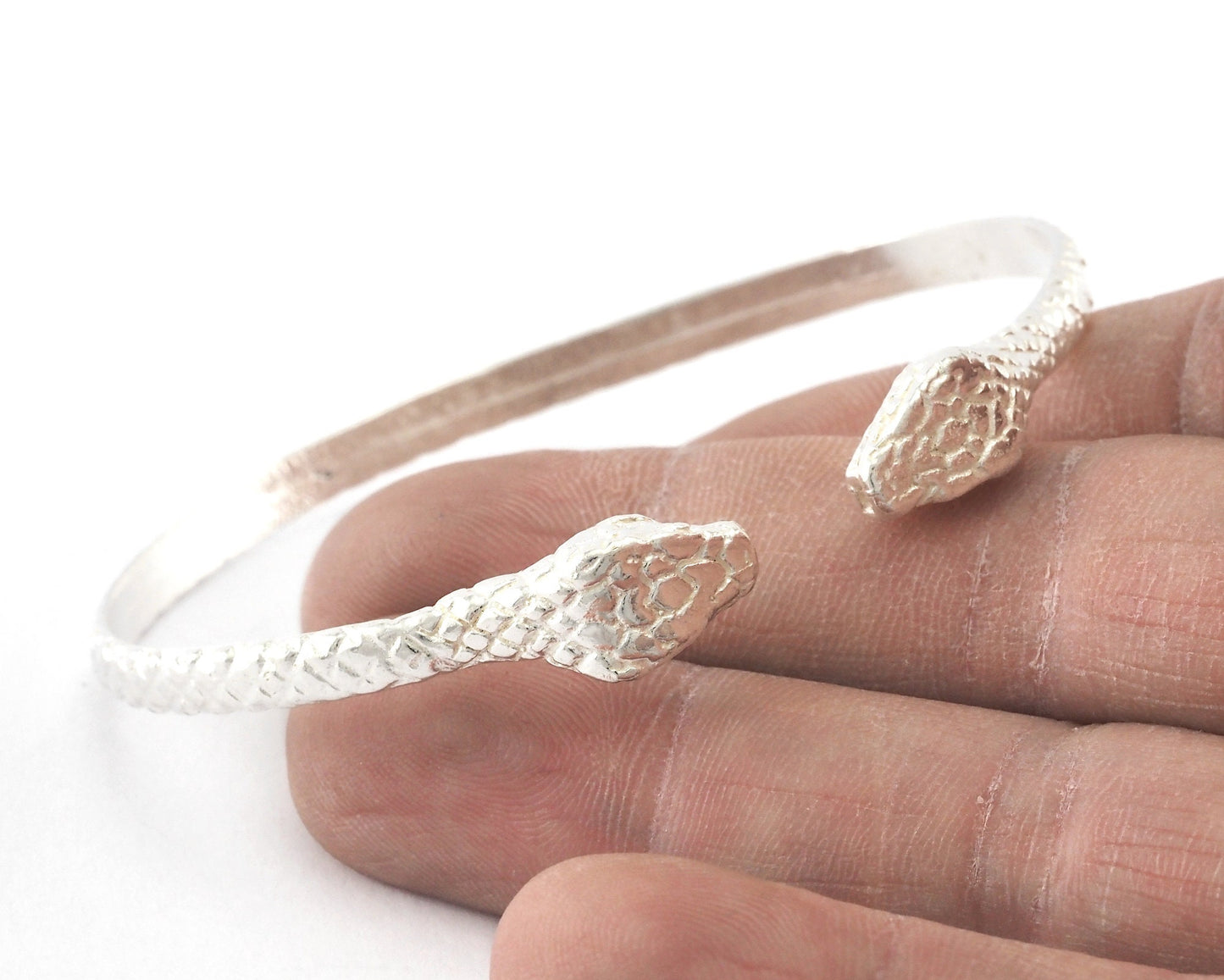 Snake Bracelet Shiny Silver Plated Brass (64mm inner size - Adjustable ) OZ3159