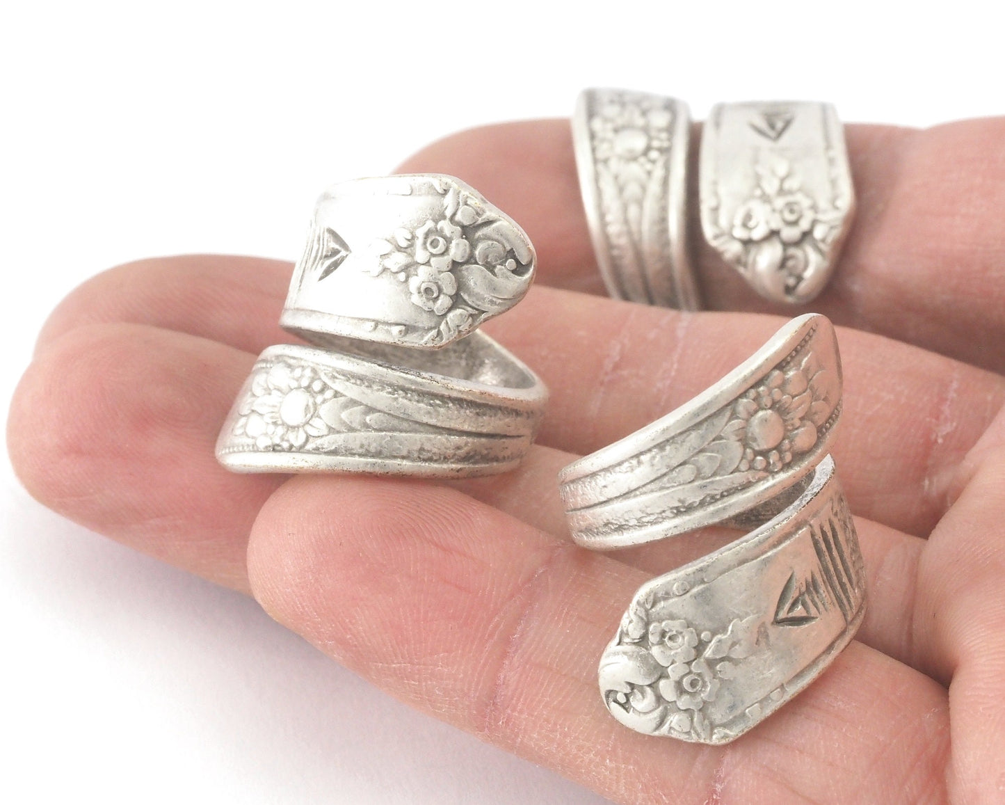 Spoon Ring Wrap Flower Patterned Adjustable Antique Silver Plated Brass (17.5mm 7US inner size) 4071