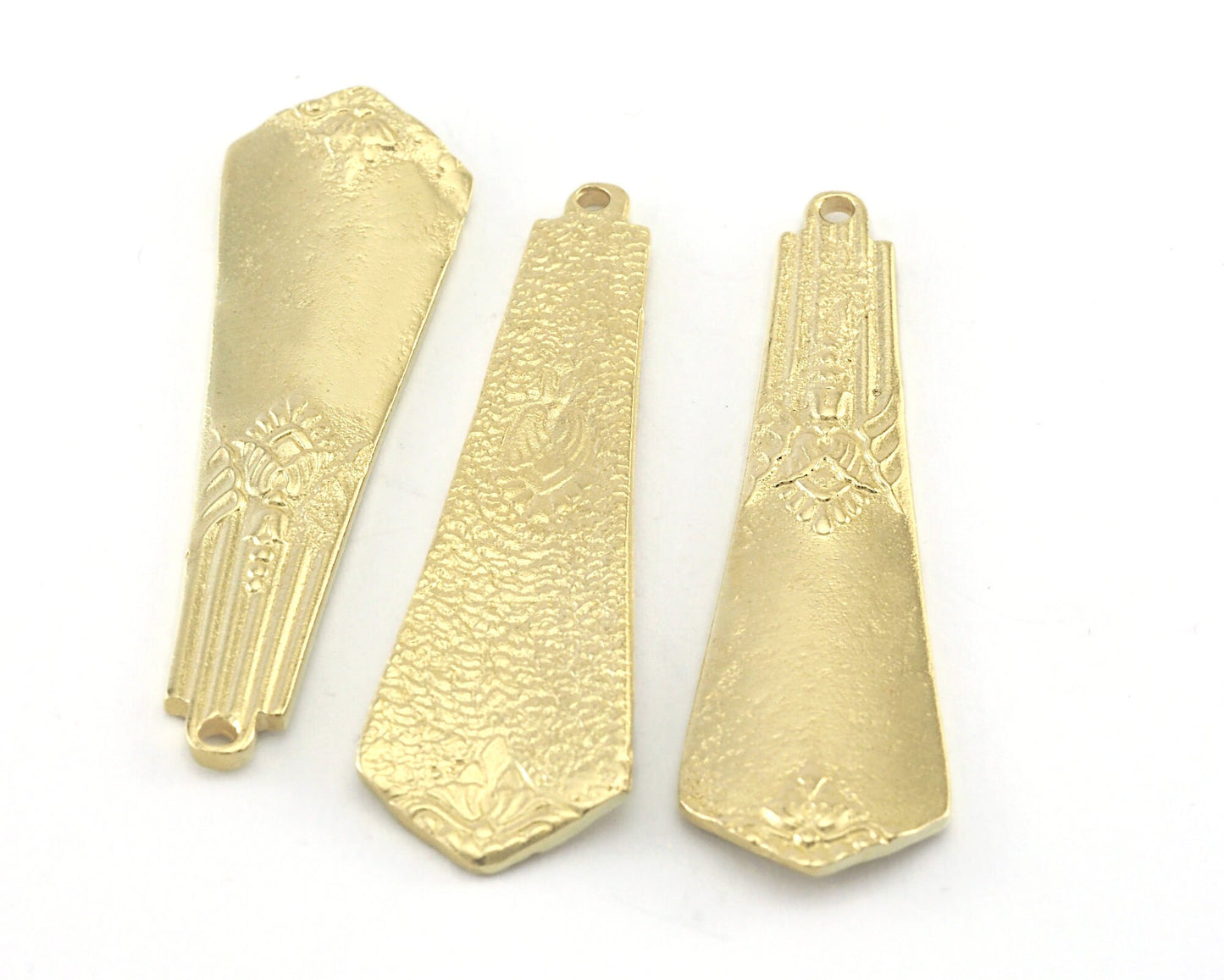 Spoon Pendant Flower Patterned Raw brass 4045