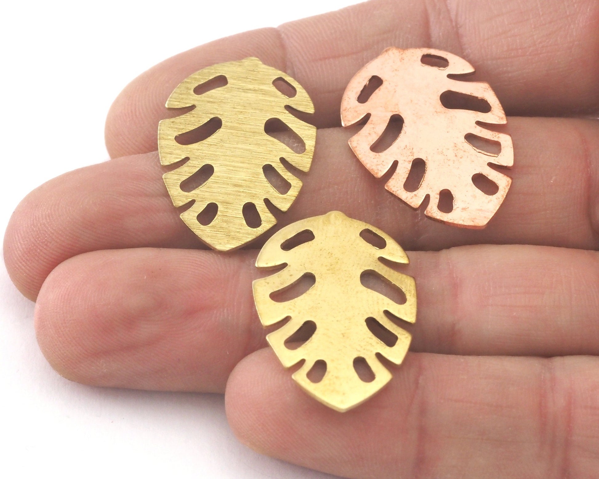 Leaf Charms Pendant no hole Tag Raw Brass - Brushed Brass - Copper 30mm 0.8 mm Findings R298