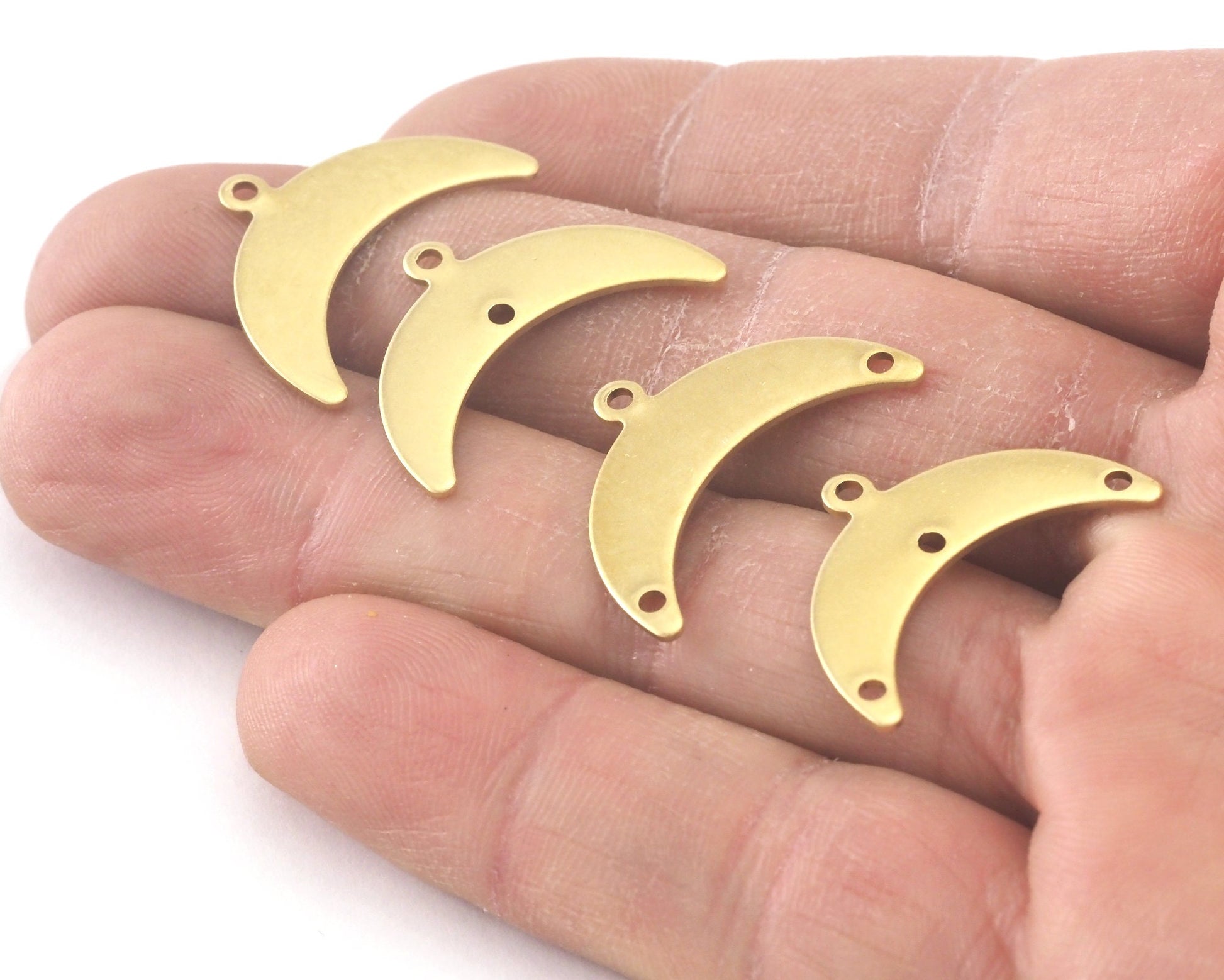 Crescent moon raw brass charms 25x17mm (0.8mm thickness) (hole types available) findings R316-120