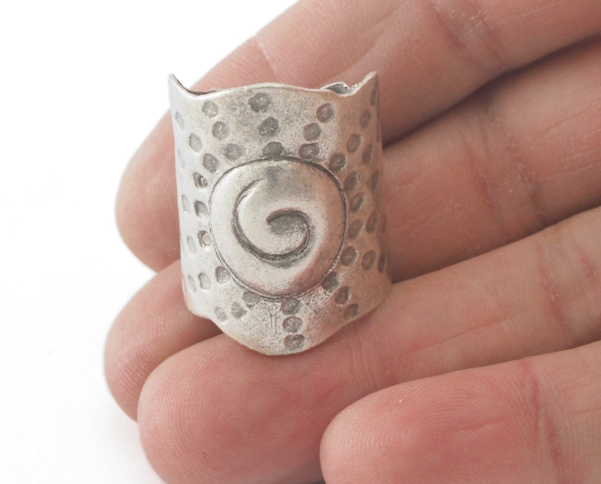 Hammered Spirals Tube Eye Figure Ring Band Adjustable Antique silver plated brass OZ4025