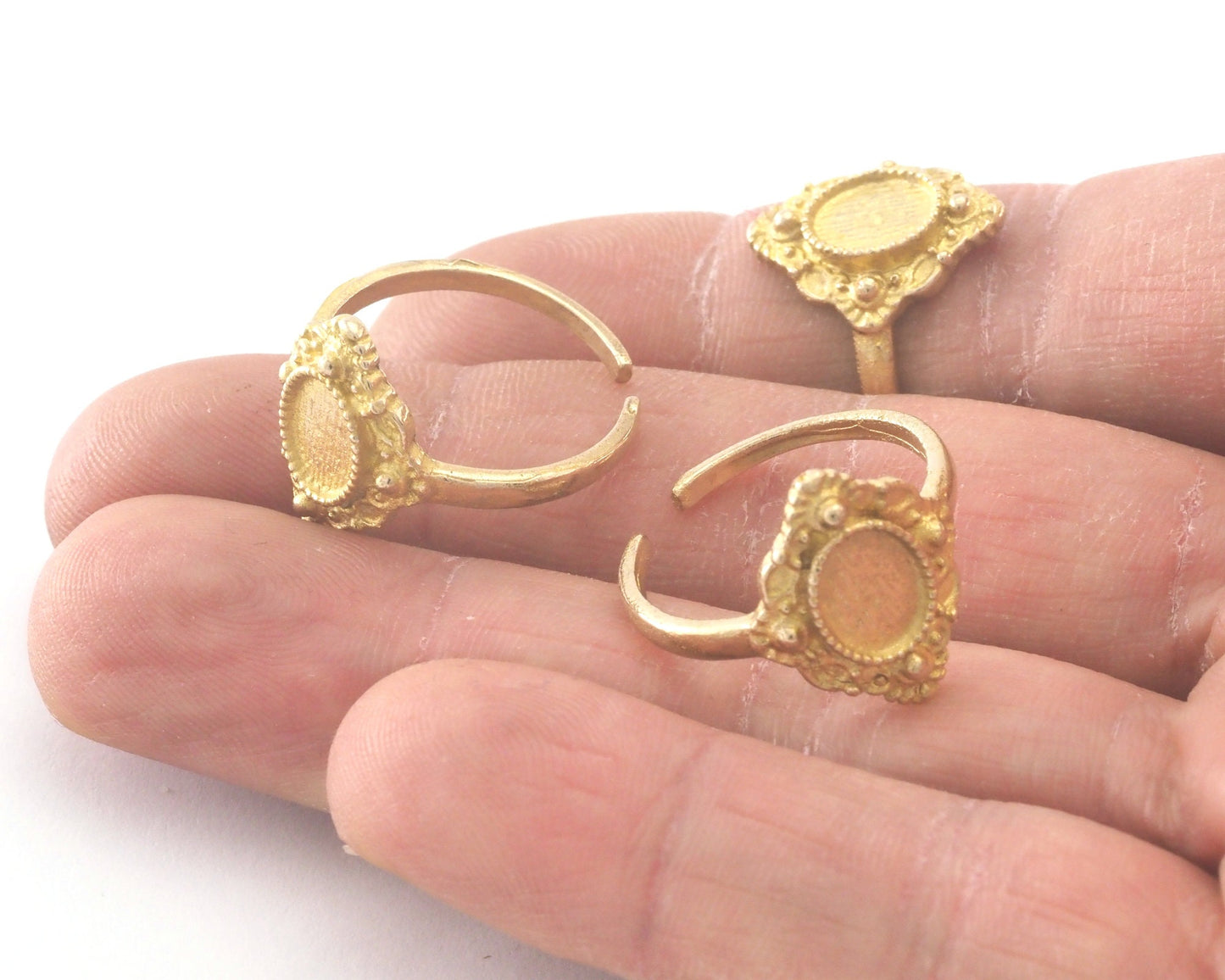 Adjustable Ring Base Bezel setting blank Raw Brass ( 8x6mm setting ) (7- 9US inner size - Adjustable ) OZ2633 2868