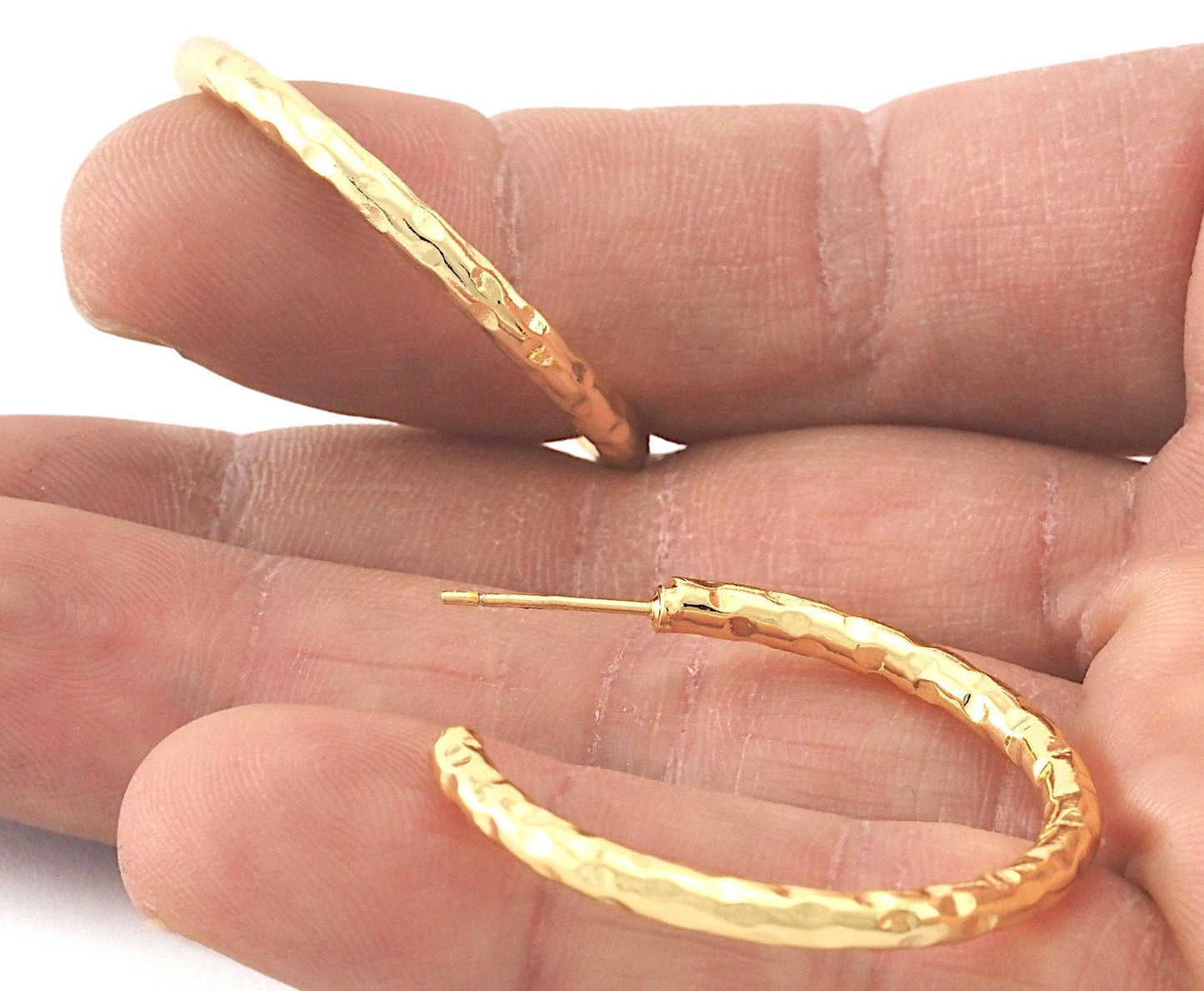 Hoop round hammered earrings stud base Shiny gold tone lacquer plated brass round earring posts, 35mm OZ4214