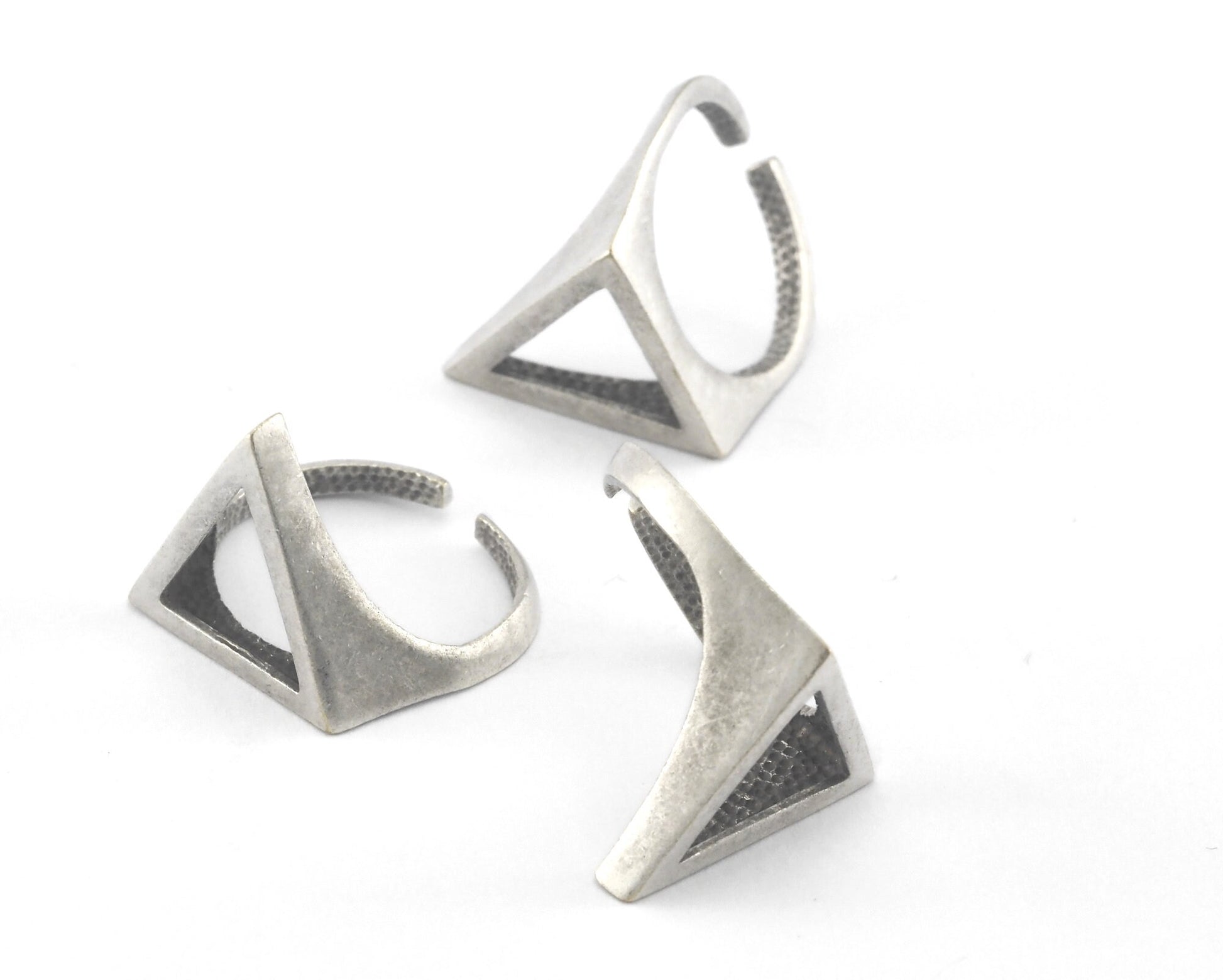 Open Triangle Ring Adjustable Antique Silver Plated brass (16.5mm 6US inner size) 4237 17mm