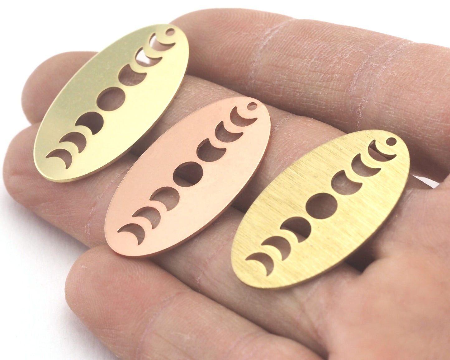 Oval Half Moon Star Copper - raw brass 35x19mm 1 hole charms findings 4254