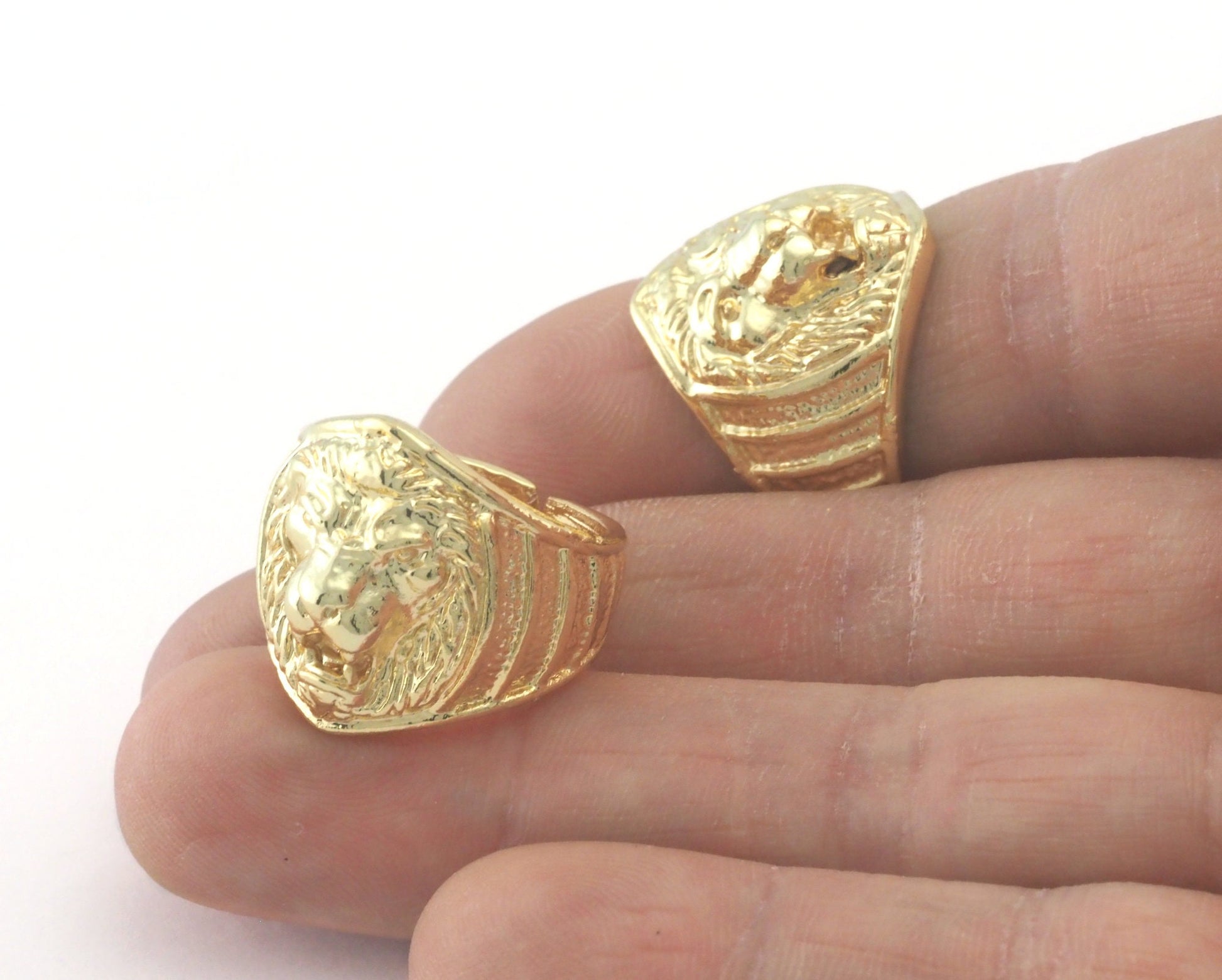 Lion Wild Animals Adjustable Ring Shiny Gold Plated Brass (18.5mm 8.5US inner size) OZ3354