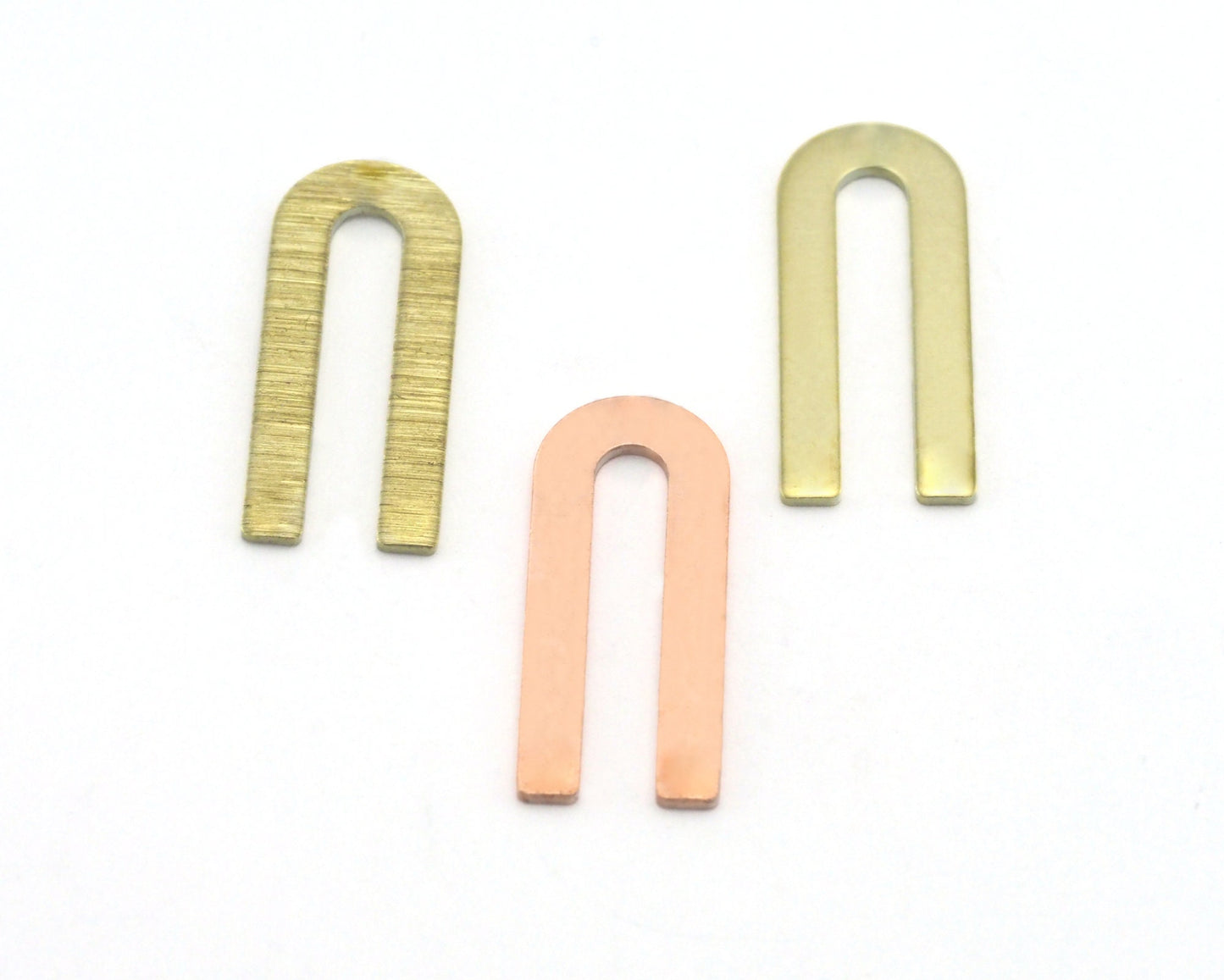 U Magnet shape flat No Hole 22x9mm Raw Copper - Raw Brass - Brushed findings R446-80