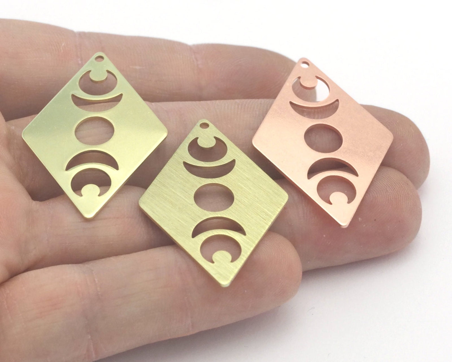 Rhombus Diamond Crescent Moon Statement charms (Raw Brass, Brushed, Raw Copper) 40x26mm (0.8mm thickness) 1 hole tag R454