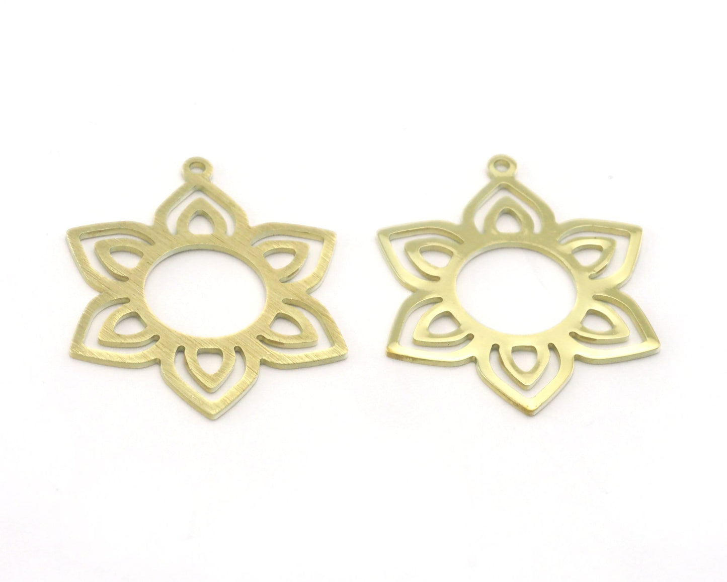 Flower Shape 31x25mm raw brass - Brushed Brass - Raw Copper 1 hole charms findings 4311-155