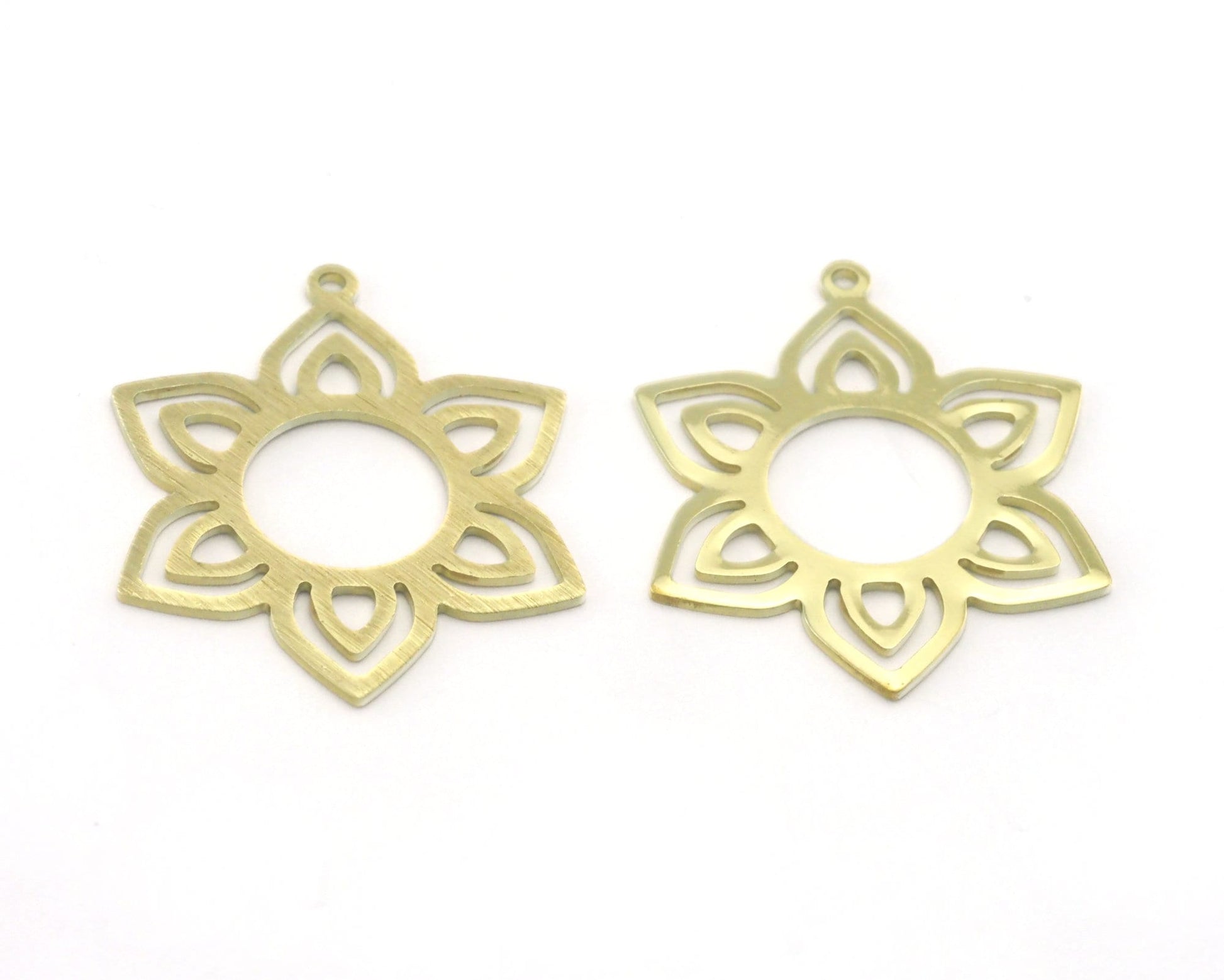 Flower Shape 31x25mm raw brass - Brushed Brass - Raw Copper 1 hole charms findings 4311-155