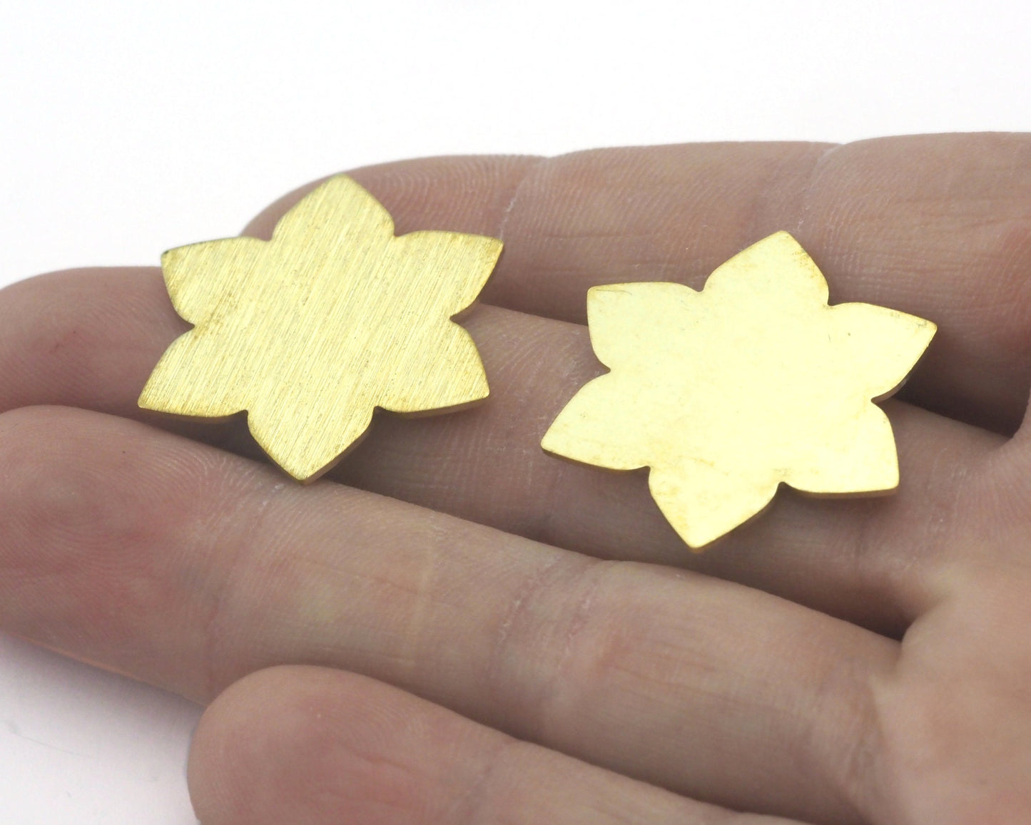 Flower Shape 28.5x25mm raw brass - Brushed Brass - Raw copper no hole charms findings 4313-300