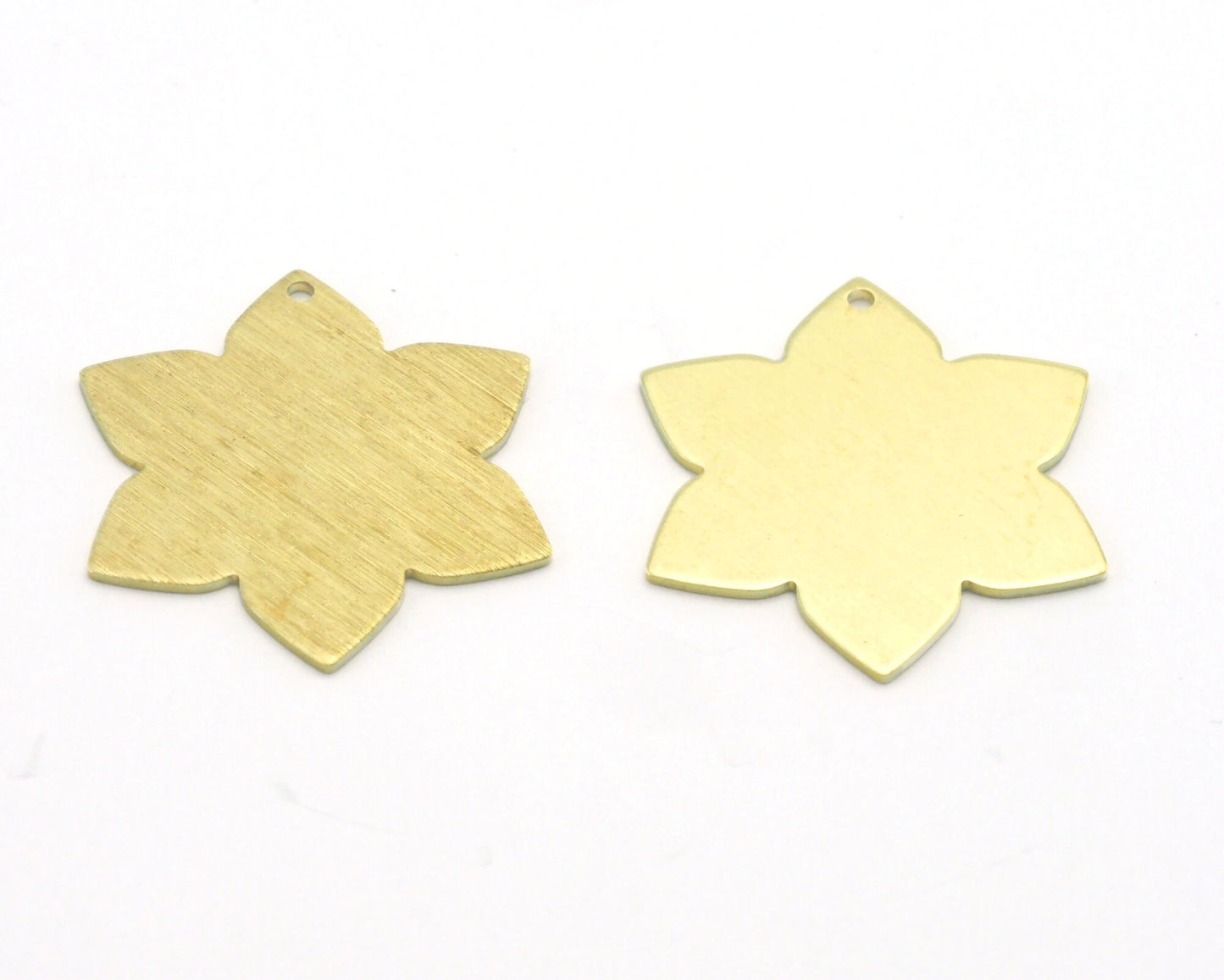 Flower Shape 28.5x25mm raw brass - Brushed Brass - Raw copper 1 hole charms findings 4315-300