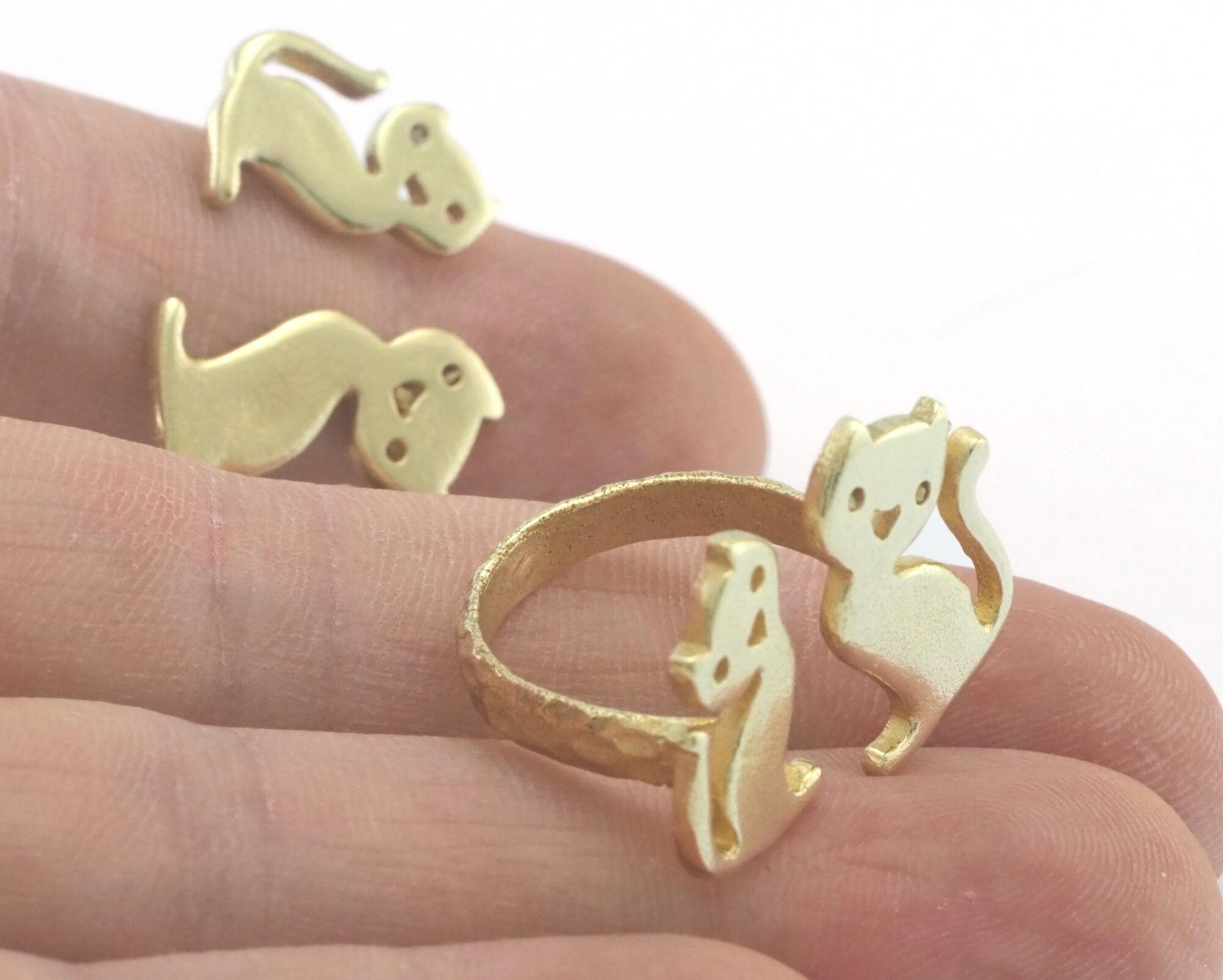 Cats Adjustable Ring Raw Brass (7US 9US inner size) OZ4293