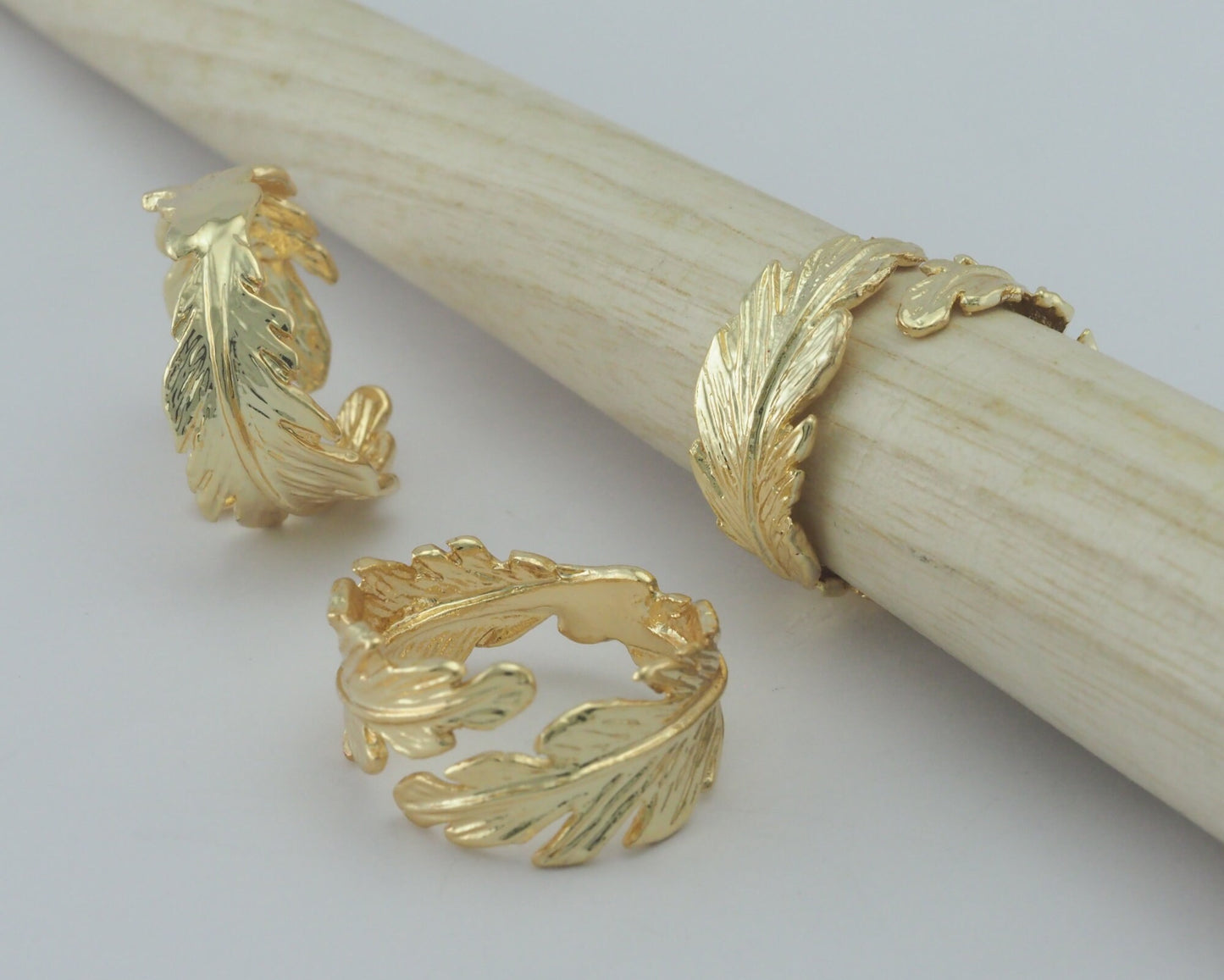 Leaf Ring Adjustable Shiny Gold Plated brass (19mm 9US inner size) OZ3217 ring23