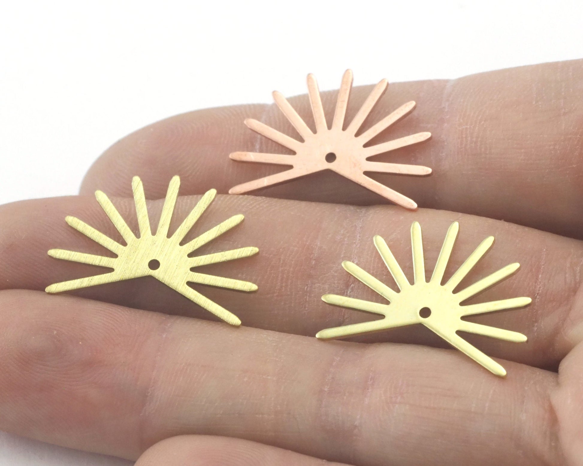 Sun Charms 25x17mm 1 hole Raw Copper - Brass - Brushed Brass findings R427-100