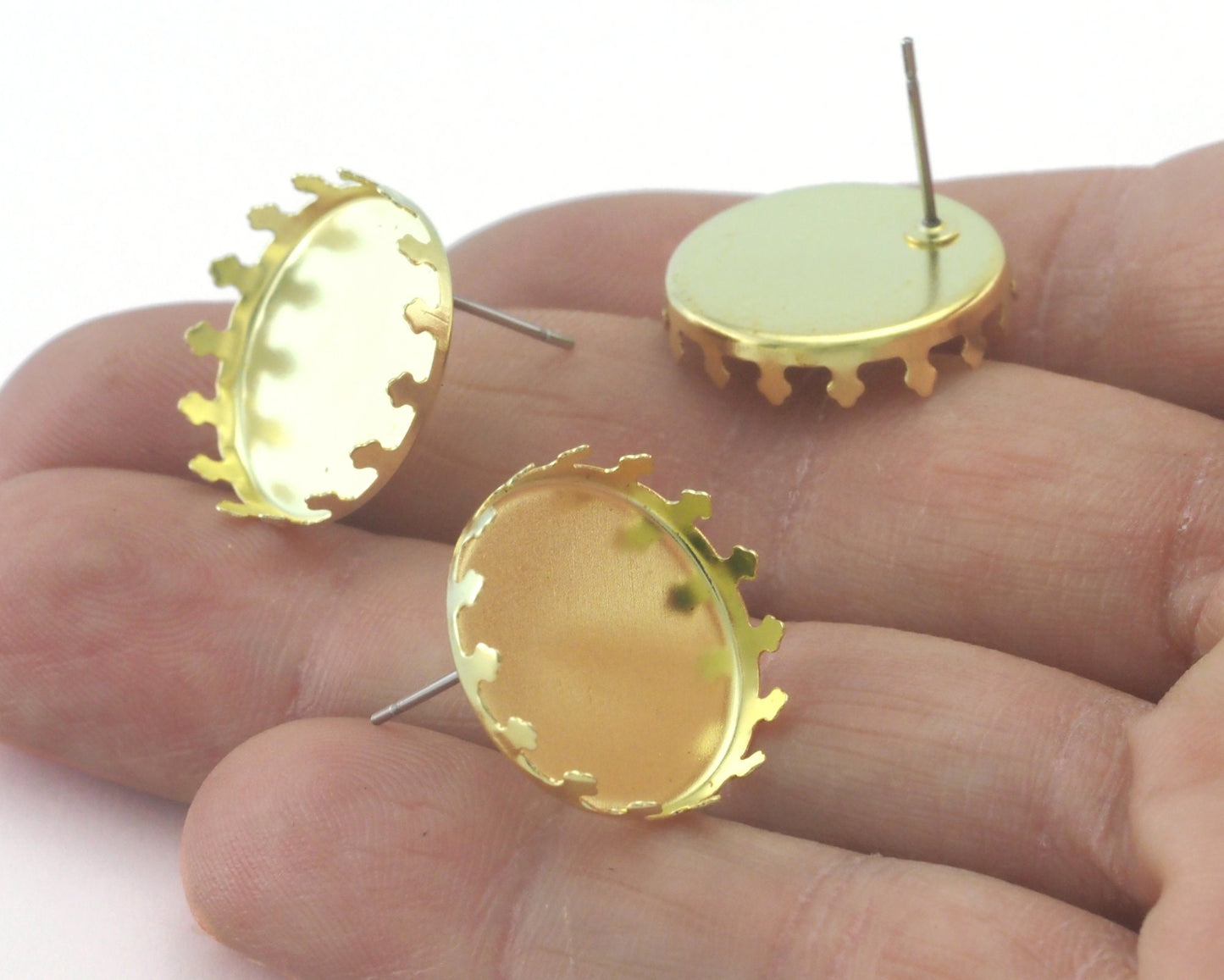 Round Earring Base Prong Stud Posts Bezel Blank raw brass (18mm Blank) OZ4307