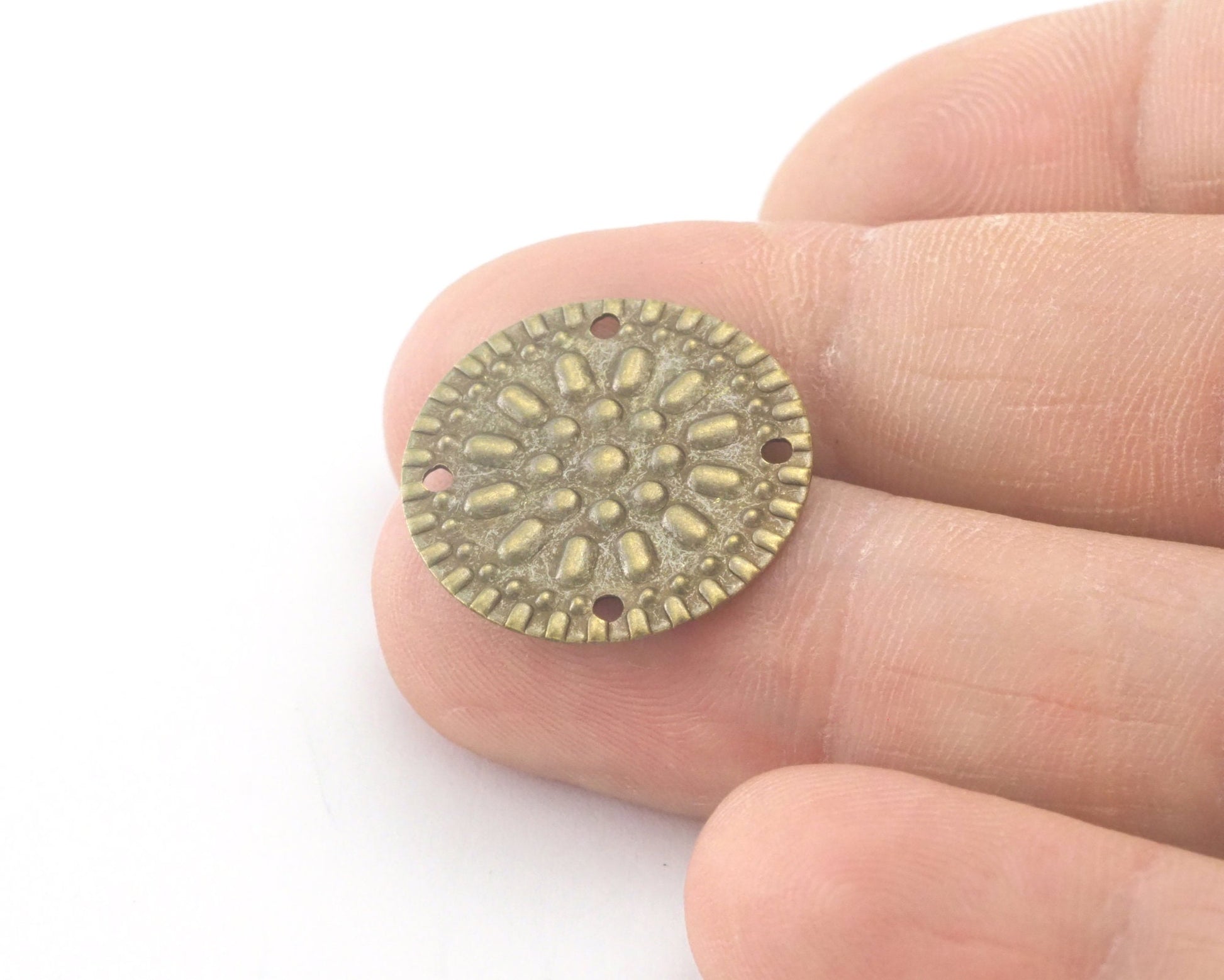 Antique brass textured circle, 4 holes 20mm raw brass 4174