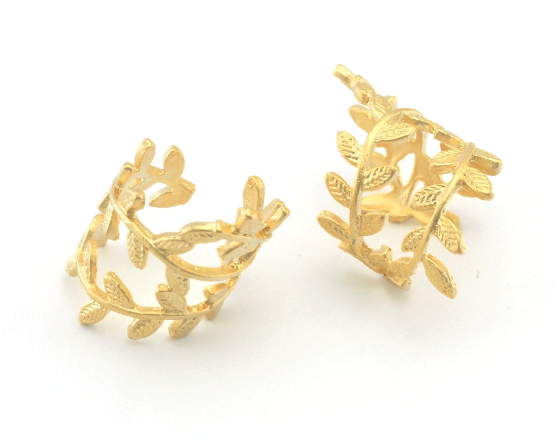 Leaf Adjustable Matte Gold Plated brass (18mm 8US inner size) OZ2821