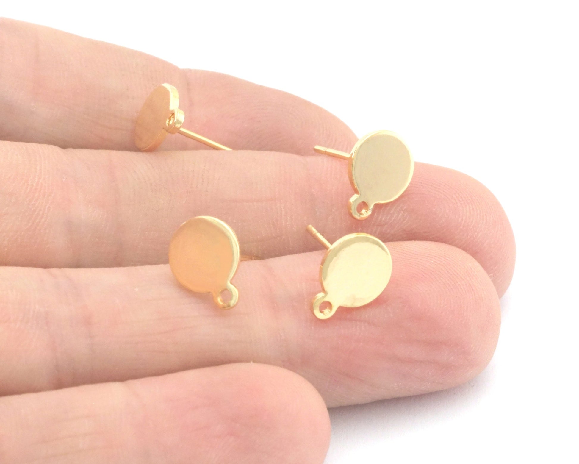 Circle disc earring post stud wire base with loop Shiny gold plated brass 10.5x8mm OZ4382