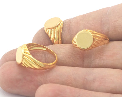 Croissant Signet Ring Blank - Shiny gold plated brass (16.25mm 5.5US inner size ) 10mm blank size 4391