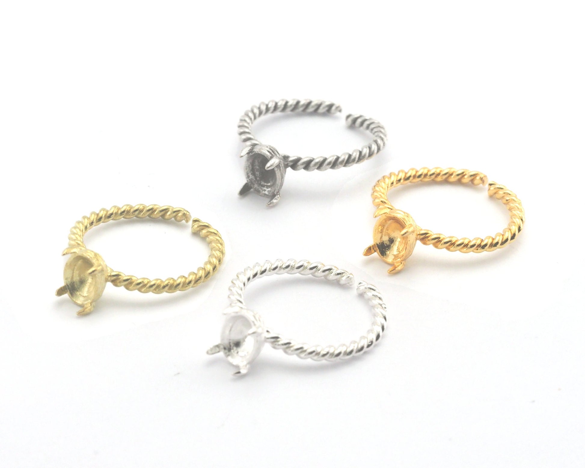 Oval Twisted Ring Base Adjustable Ring Bezel Raw Brass - Shiny silver - Antique silver - Shiny gold (8x6mm blank) OZ4398