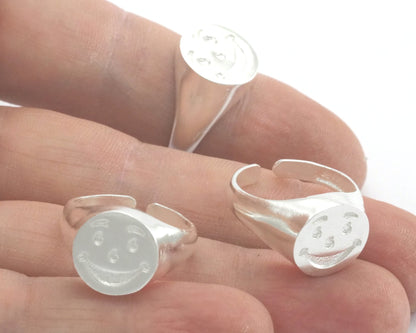 Smile Face Ring Adjustable Shiny Silver Plated brass (7 - 9US inner size) 4395