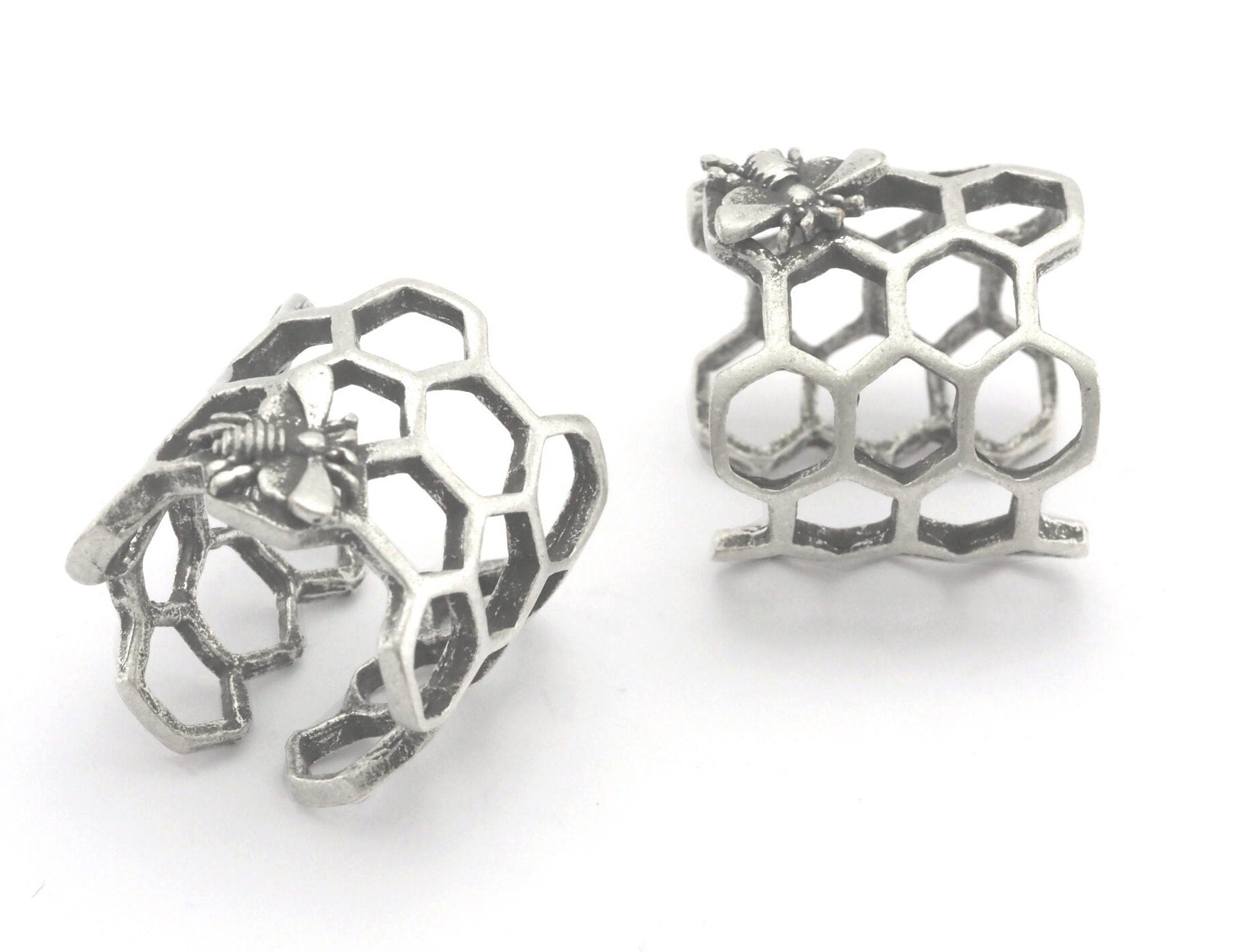 Honeycomb with Bee Adjustable Ring Antique Silver Plated Brass (17mm 7US inner size) OZ4304
