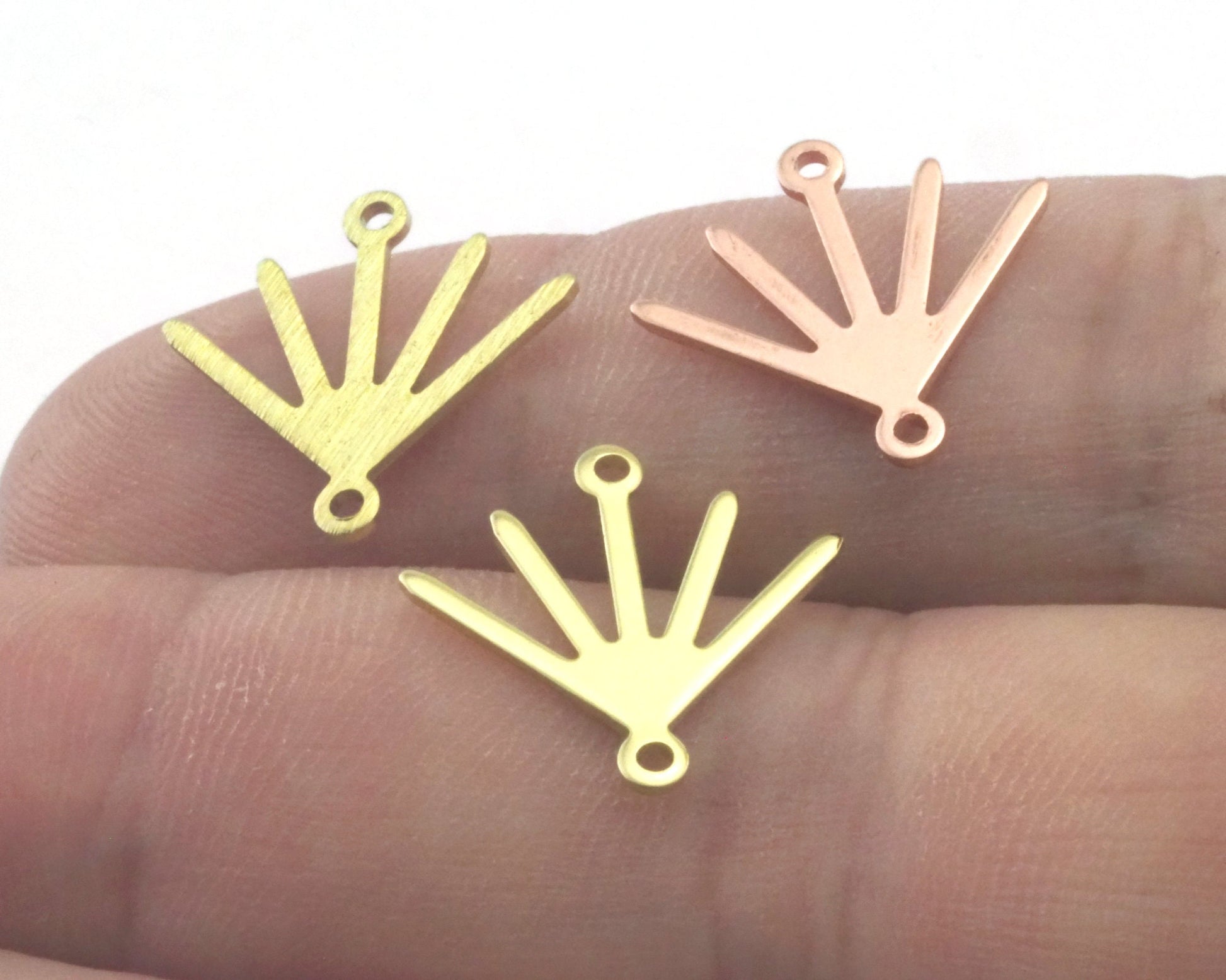 Sun connector charms Copper - raw brass - Brushed 17.5x17.5mm 2 hole charms findings R487