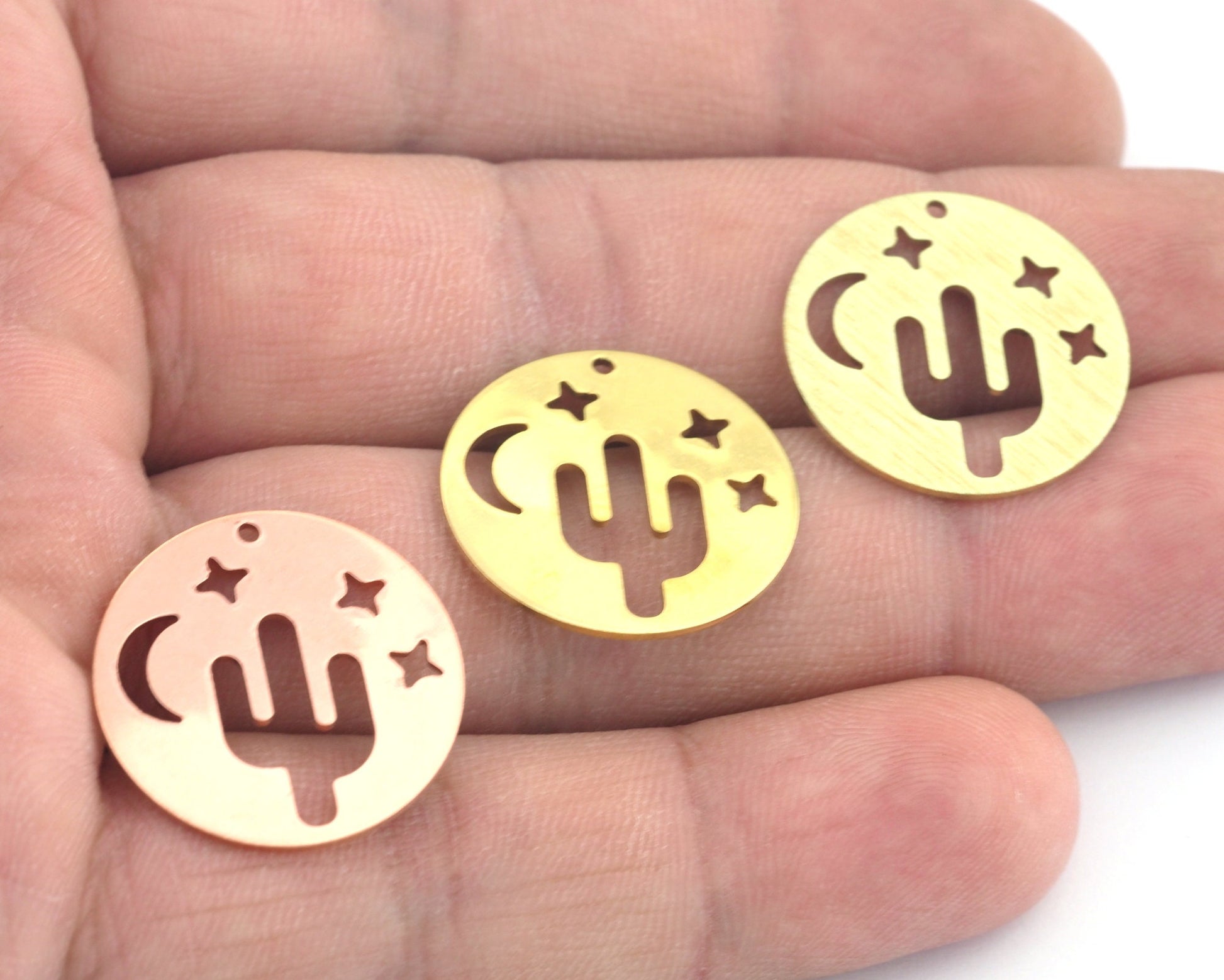 Round Cactus Crescent Moon star 22mm Copper - raw brass - brushed brass 1 holes charms findings 3627-200