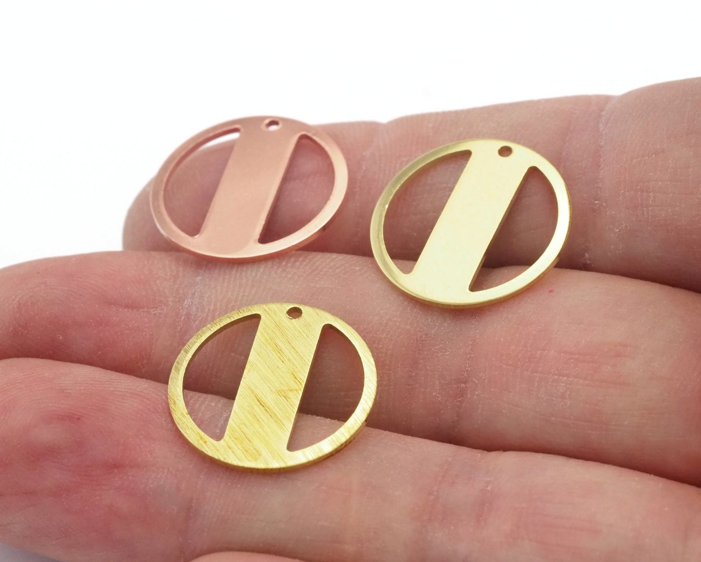 Round Moon 22mm Copper - raw brass - brushed brass 1 holes connector charms findings 4475