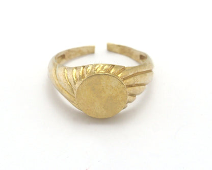 Croissant Signet Ring Blank - Adjustable raw brass (16 mm 18 mm 6-8 US inner size ) 10mm blank size 4400
