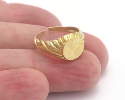 Croissant Signet Ring Blank - Adjustable raw brass (16 mm 18 mm 6-8 US inner size ) 10mm blank size 4400
