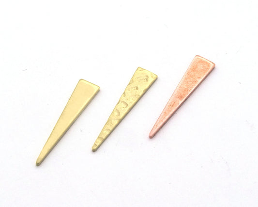 Triangle raw brass - Copper - Hammered 20x4.5mm (0.8mm thickness) no hole charms findings 3557-35