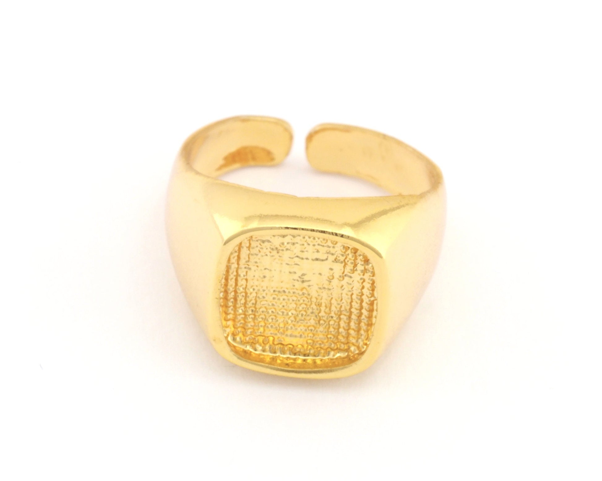 Signet Ring Adjustable Blank - raw brass or shiny silver-antique silver-shiny gold-matte gold plated (3US - 5 US size - Adjustable ) Oz2053