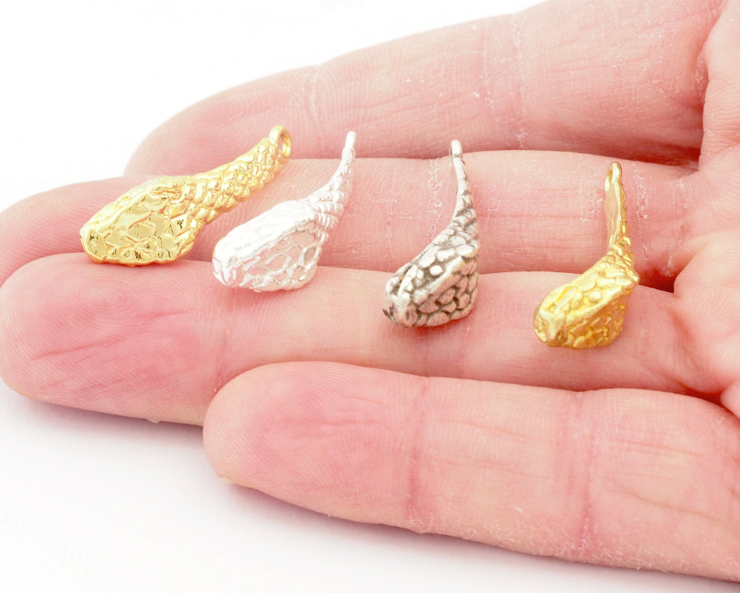 Snake Pendant Raw Brass, Shiny gold, Shiny silver, Antique silver plated 25x24mm 3532