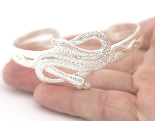 Snakes Bracelet Shiny Silver Plated Brass (55 - 70 mm inner size - Adjustable ) OZ4561