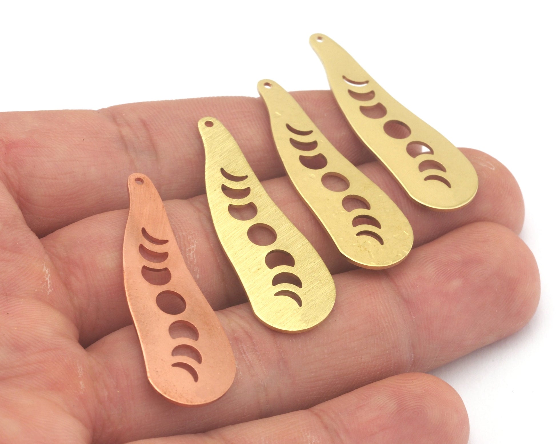 Irregular Oval Drop Moon Statements Pendant Copper - Raw Brass 14x43mm 1 holes Charms findings - S201