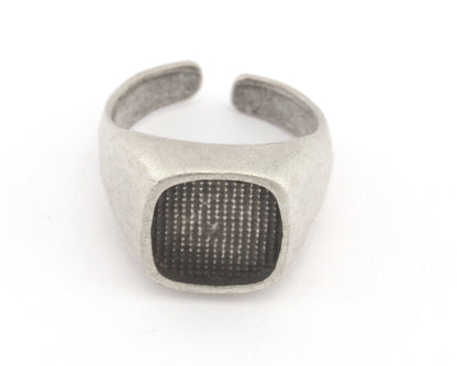 Signet Ring Adjustable Blank - raw brass or shiny silver-antique silver-shiny gold-matte gold plated (3US - 5 US size - Adjustable ) Oz2053