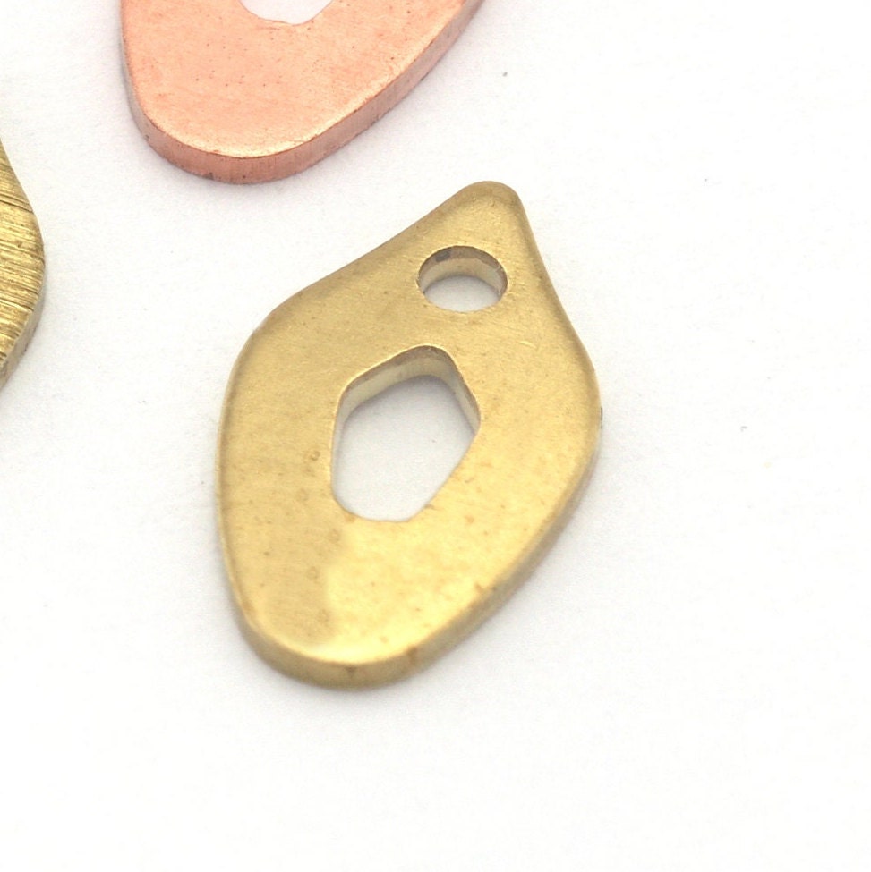 Drop Charms Raw Hammered - Brushed Brass - Copper 10x6mm 0.8 mm 1 holes Findings 3132