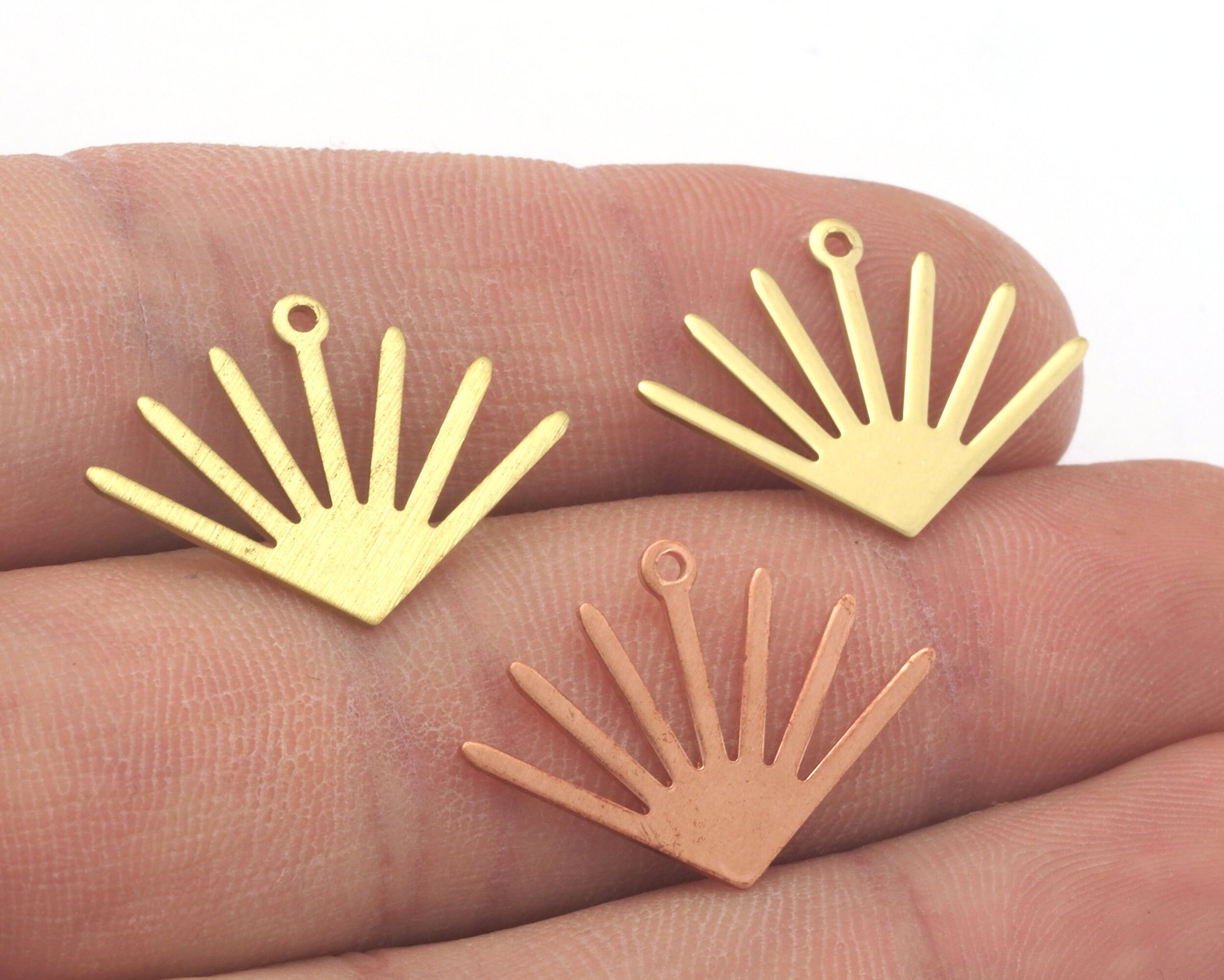 Sun Charms 24x17mm 1 Hole Raw Copper - Brass - Brushed Brass findings S162-70