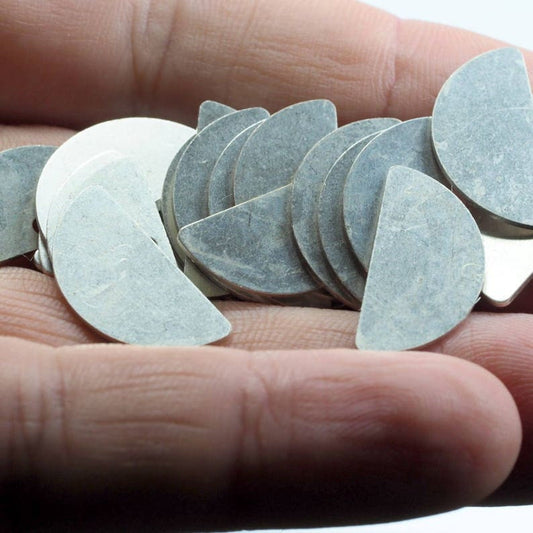 Semi circle blanks half moon shape 20x10x0.8mm Silver plated brass pendant SCS 1427RS-92