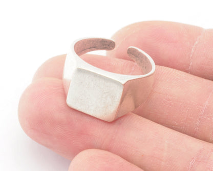 Signet Ring Adjustable Blank - Antique silver plated brass (20mm 10.5US inner size - Adjustable ) Oz2979 13x13mm square