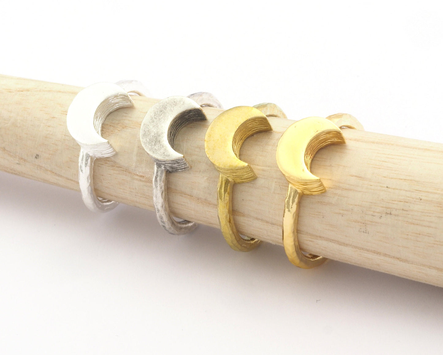 Crescent Brushed Edge Ring Base Adjustable (8US) Ring Blank Raw Brass - Shiny - Antique silver - Gold plated (10x8mm blank) OZ4688