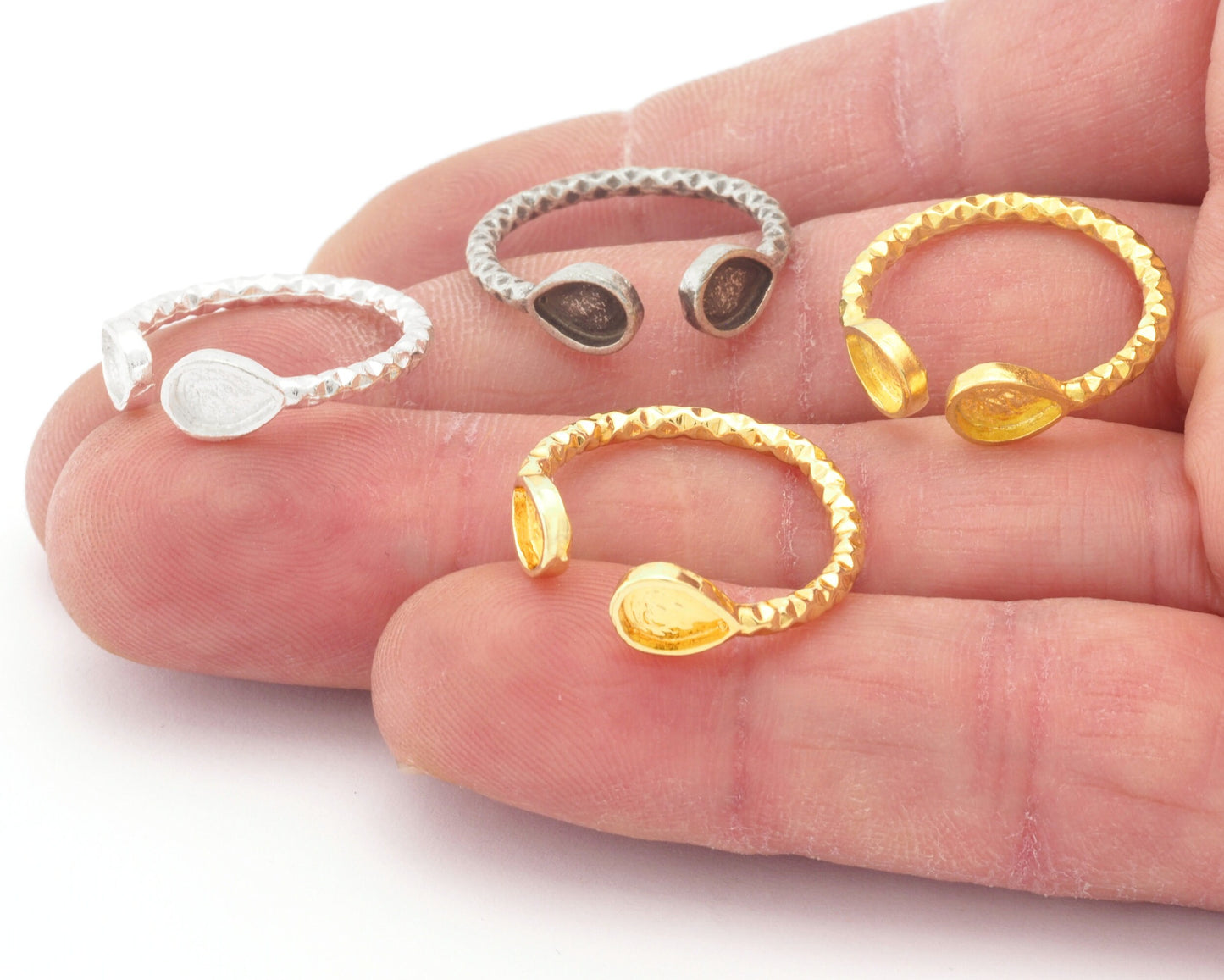 Pear Tear Drop Hammered Ring Base Adjustable Ring Bezel Raw Brass - Shiny Silver - Antique Silver - Shiny Gold Plated (6x4mm blank) OZ4332