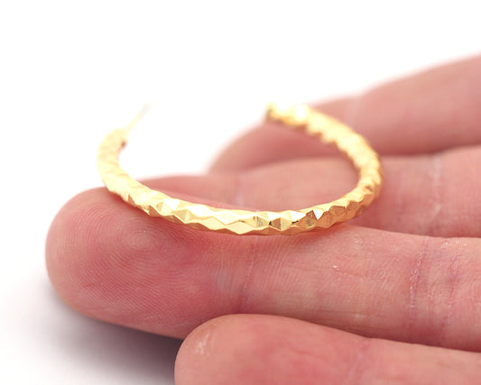 Hoop round hammered earrings stud base Shiny gold tone lacquer plated brass round earring posts, 35mm OZ4214