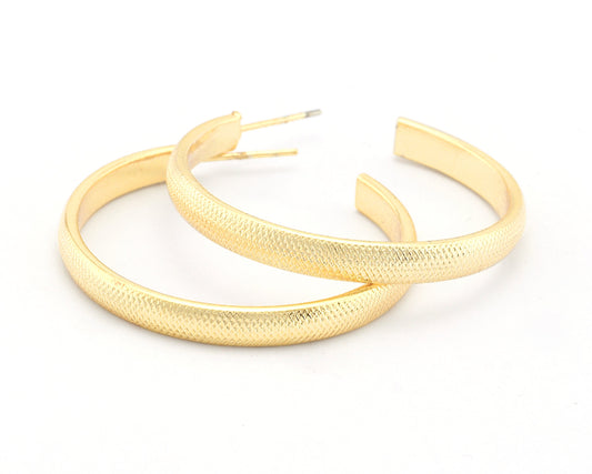 Hoop ribbed round Earrings stud base Shiny Gold tone lacquer plated brass round earring posts, 35mm OZ4221