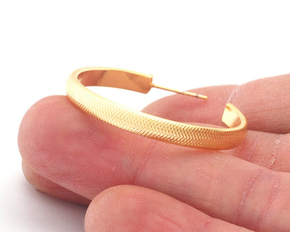 Hoop ribbed round Earrings stud base Shiny Gold tone lacquer plated brass round earring posts, 35mm OZ4221