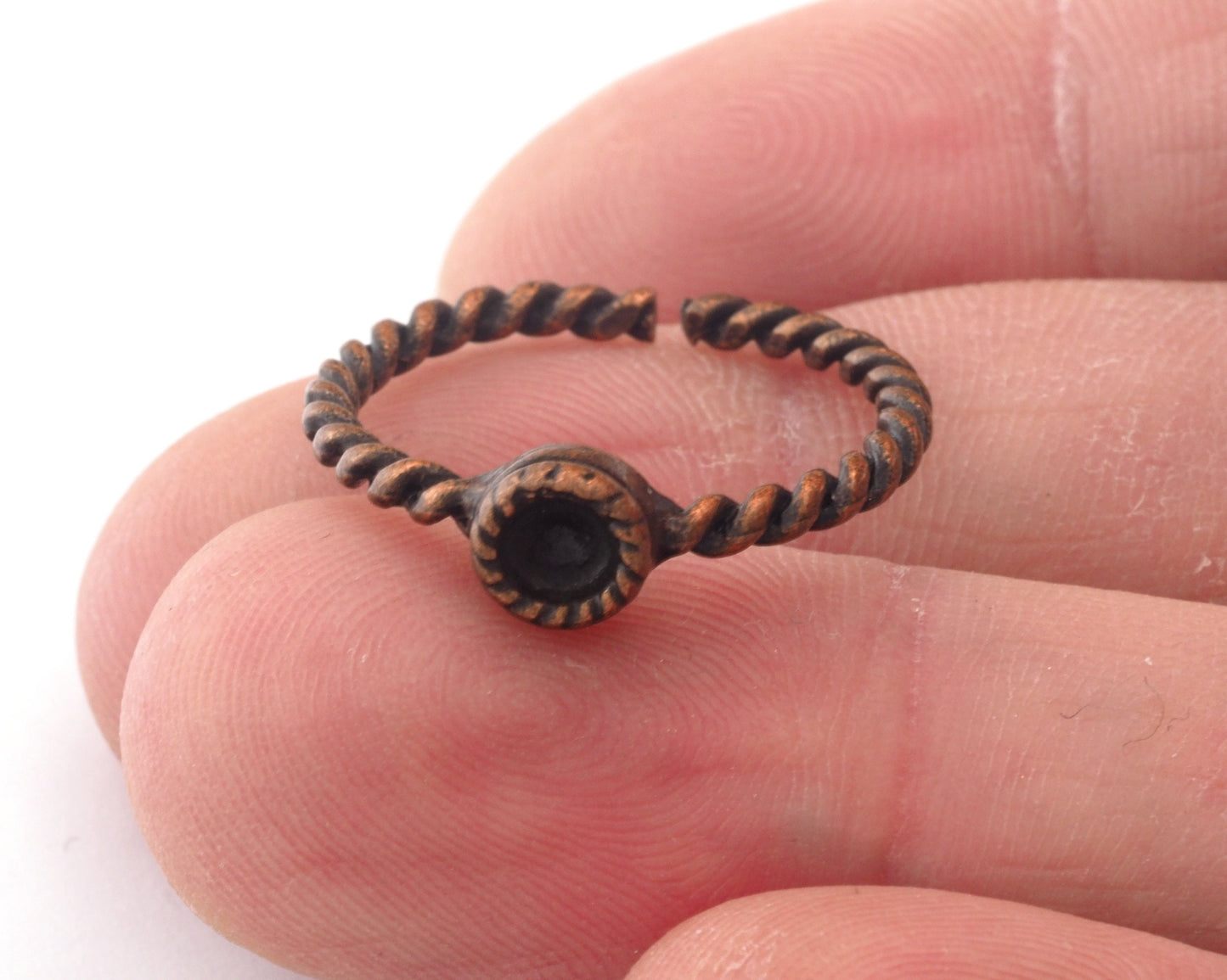 Ring Swirl Adjustable Ring Bezel - Antique Copper Plated brass (18.5mm 8.5US inner size - Adjustable ) OZ2714