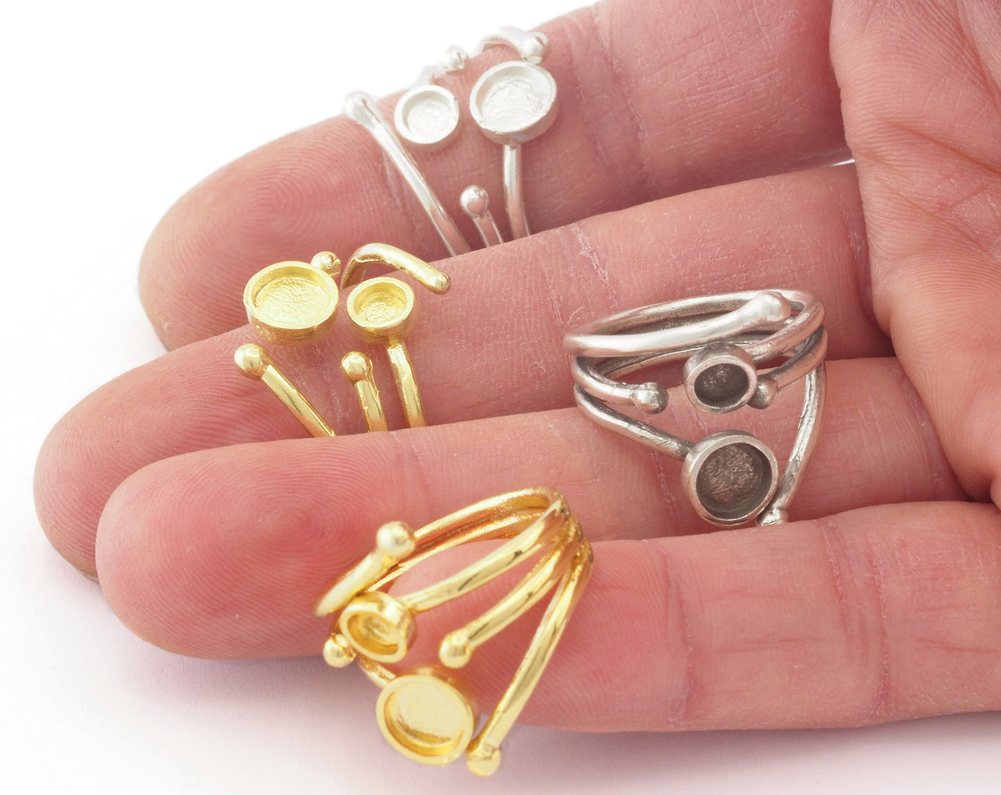 Adjustable Ring Bezel Setting 4mm and 6 mm Round Setting Raw Brass , Antique silver, Shiny silver, Shiny gold plated (7US - 9US size ) 4787